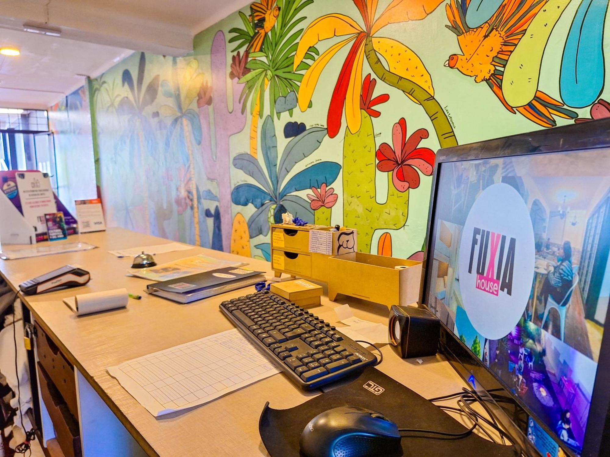 Fuxia House Hostel Mendoza Extérieur photo